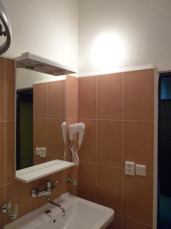 Hotel & Hostel Florian פראג חדר תמונה