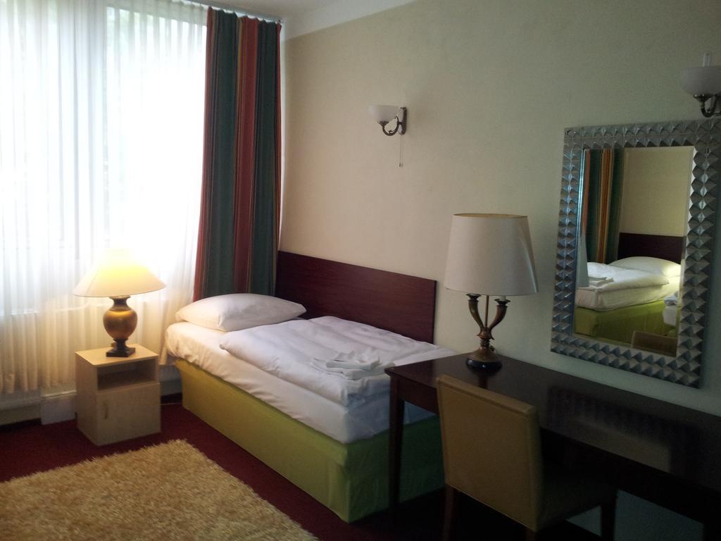Hotel & Hostel Florian פראג חדר תמונה